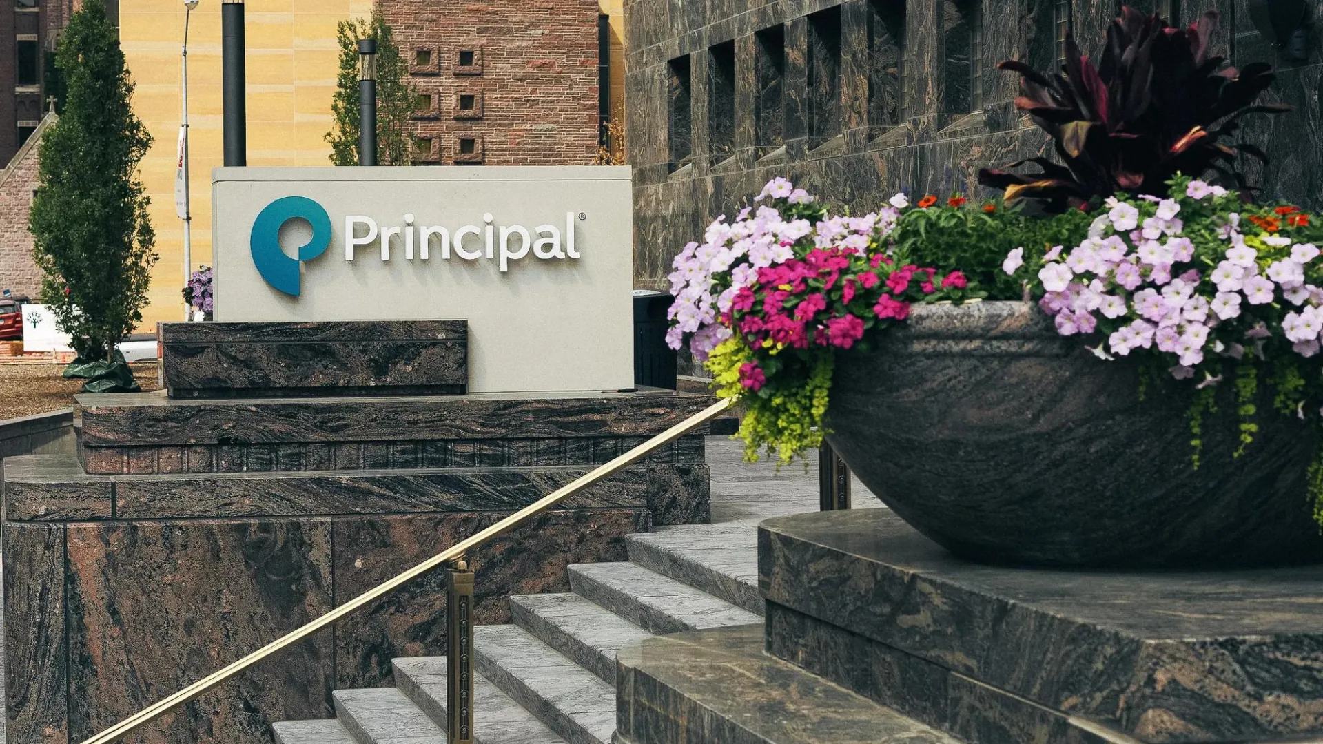 A street view of the Principal Financial Group home office.